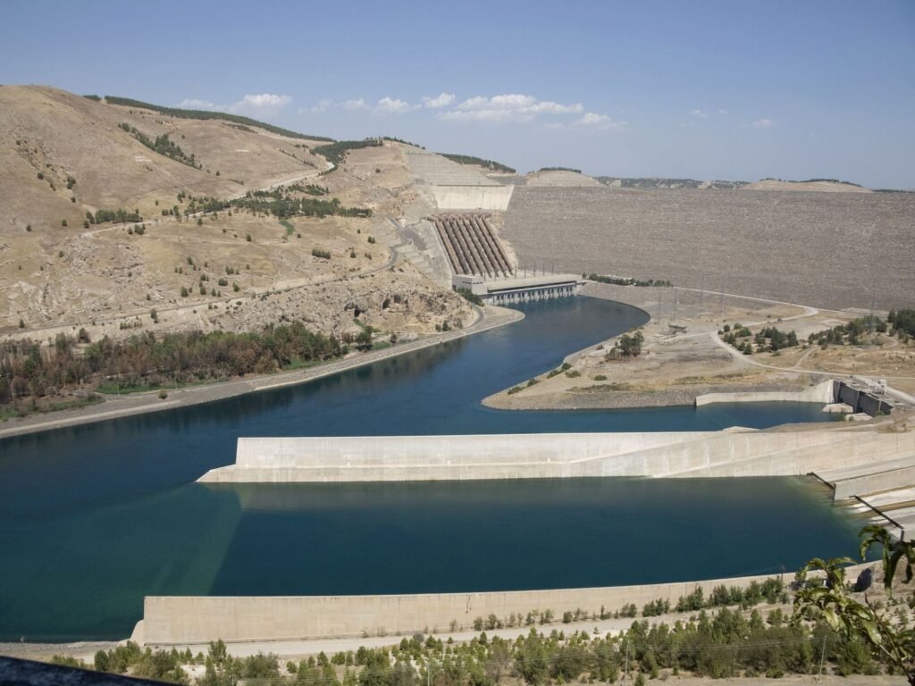 Barrage d'Atatürk en Turquie sur l'Euphrate